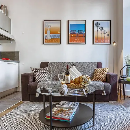 My Casa - Cassini 14 Apartment